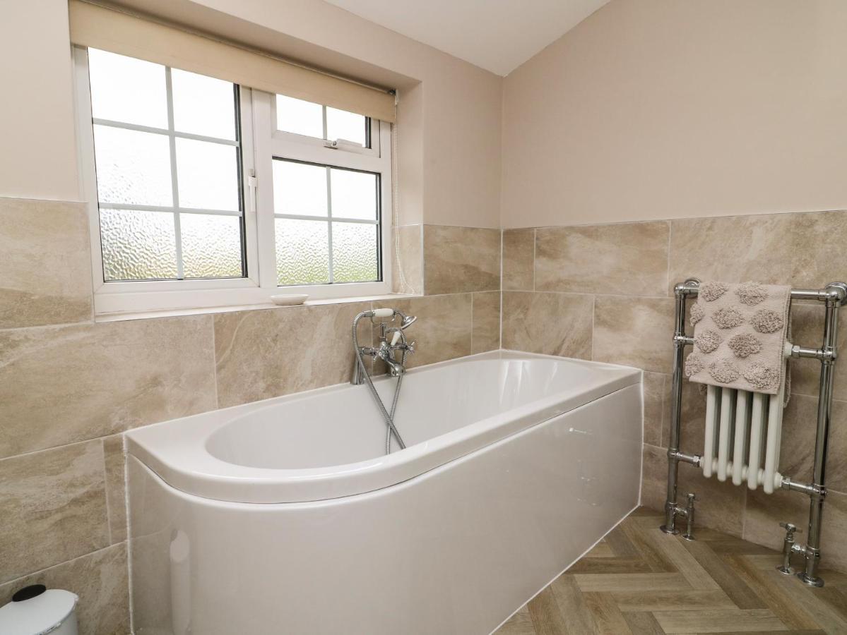2 Crosslands Villa York Buitenkant foto